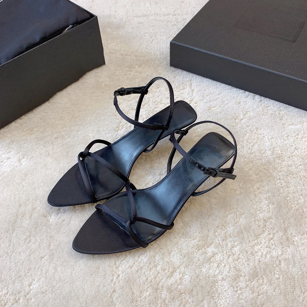 Women'S Shoes Clogs - حذاء نسائي فاخر بتصميم أنيق، مقدمة