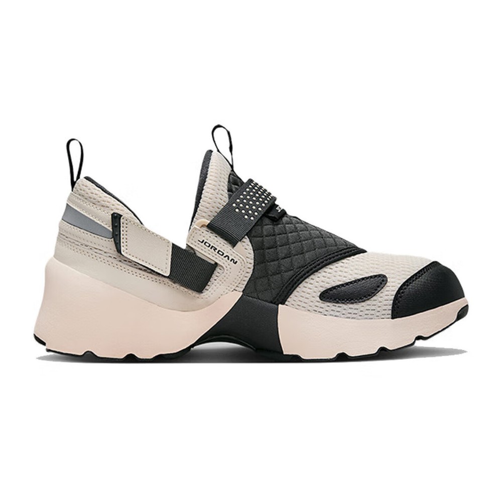 حذاء الجري النسائي Nike TRUNNE - مراجعة Women Shoes Running Nike وسعره